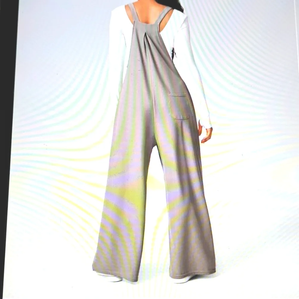 LARGE.    HALARA WIDE LEG WAFFLE ADJUSTABLE STRAPS OVERALLS - Picture 2 of 12
